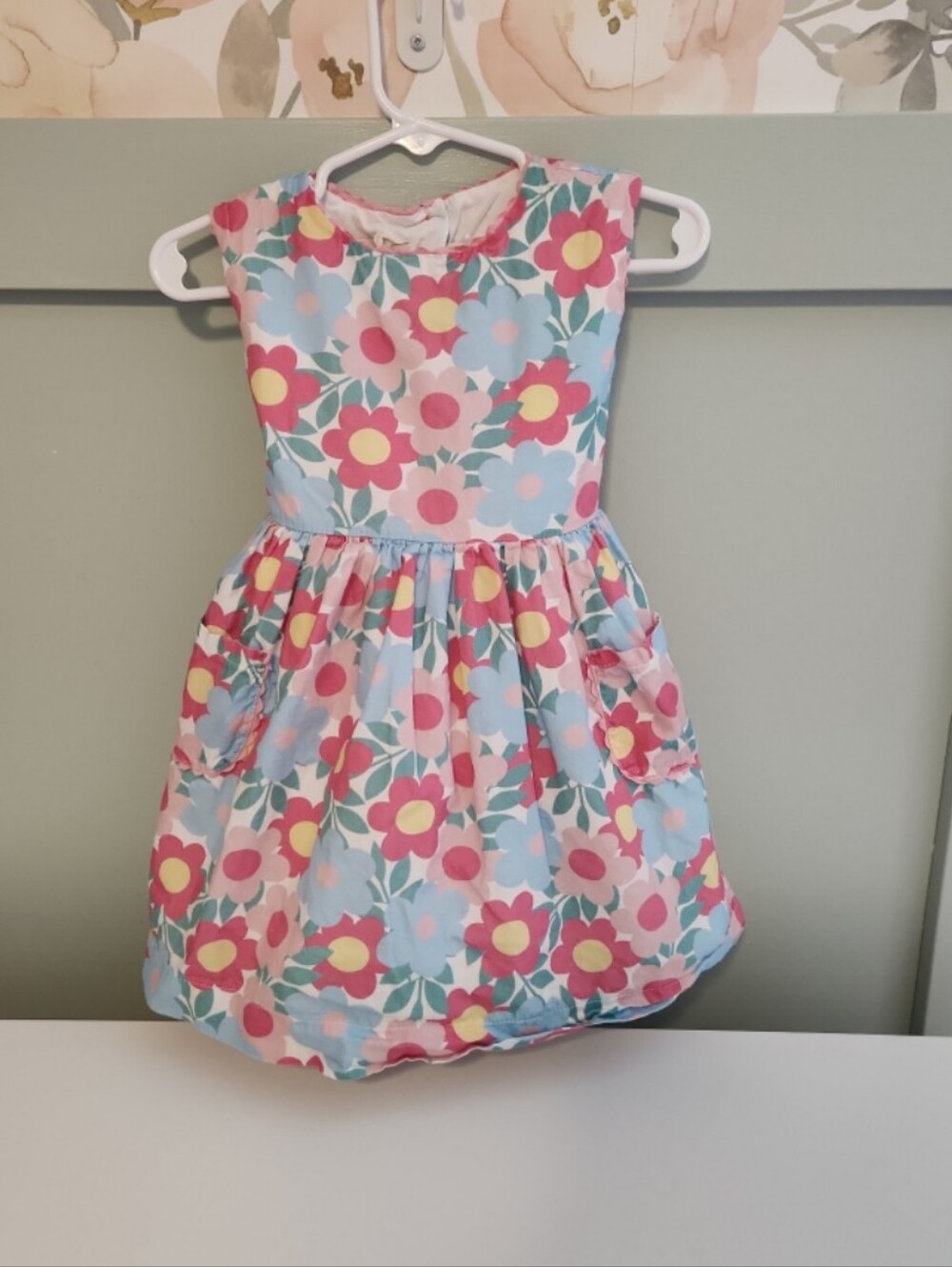 NWOT Sal & pimenta 3t smocked Brand Spanish floral dress Pink